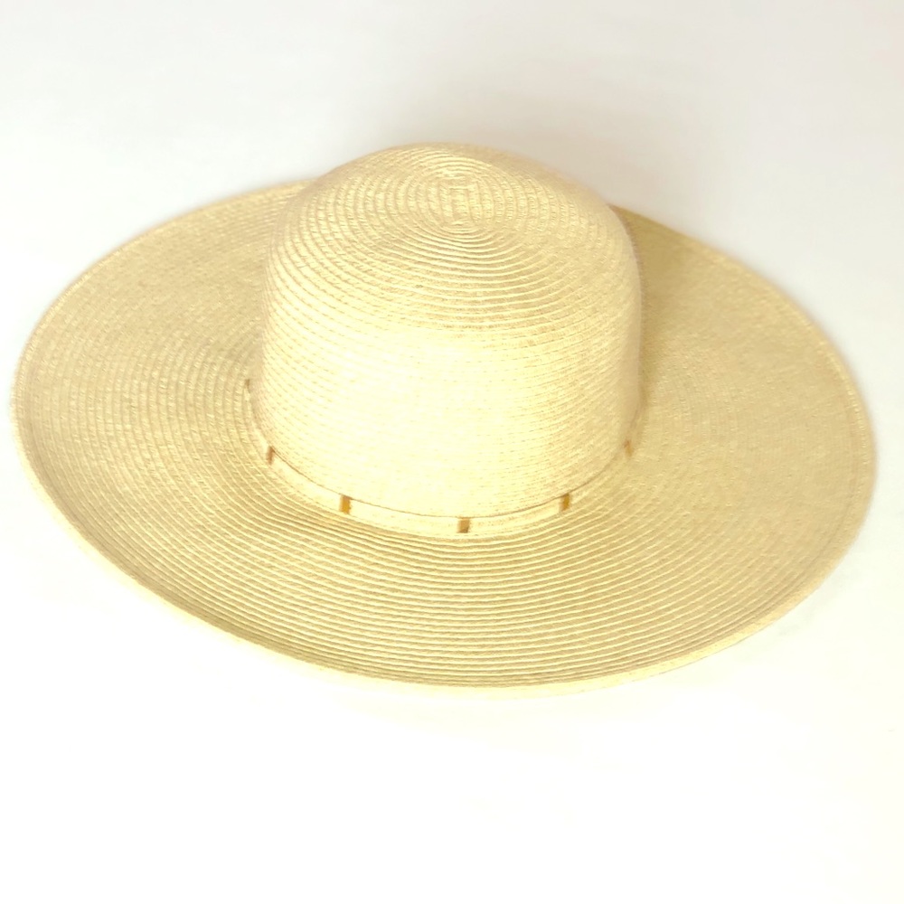 Beachy Nine West Sun Hat w/ Gold Trim Band